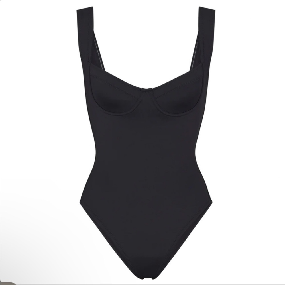 SKIMS SHAPING SWIM UNDERWIRE ONE PIECE in Onyx NEW